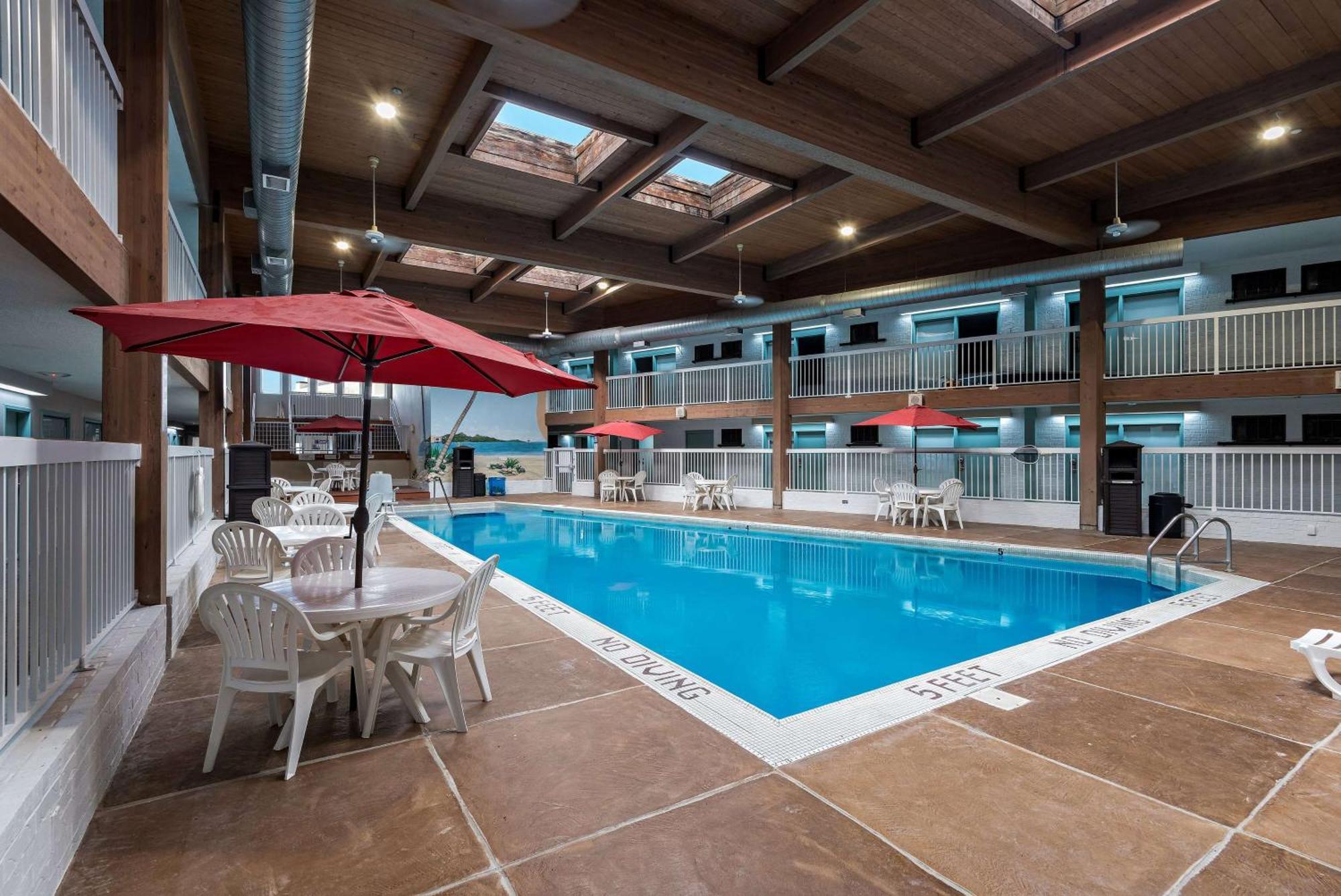 Wyndham Garden Ankeny Hotel Exterior photo